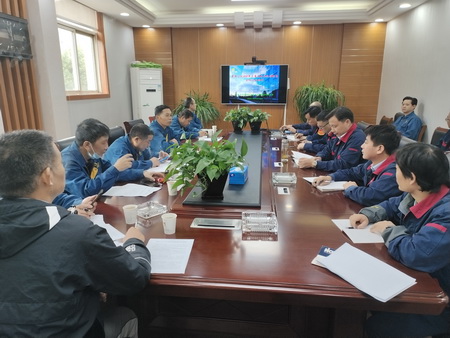 集團(tuán)公司到公司開展安全環(huán)保檢查工作 集團(tuán)公司到公司開展安全環(huán)保檢查工作