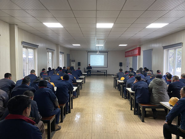 鋼構(gòu)公司開展節(jié)后復(fù)工安全教育培訓 鋼構(gòu)公司開展節(jié)后復(fù)工安全教育培訓