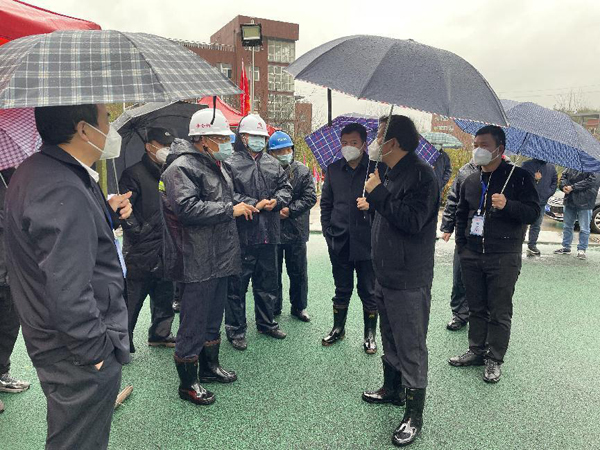 副市長(zhǎng)汪發(fā)進(jìn)一行視察公司田家炳中學(xué)疫情隔離點(diǎn)項(xiàng)目建設(shè) 副市長(zhǎng)汪發(fā)進(jìn)一行視察公司田家炳中學(xué)疫情隔離點(diǎn)項(xiàng)目建設(shè)