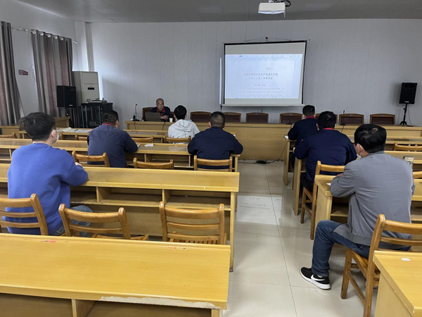 第二建筑工程事業(yè)部開展安全標準化工地建設培訓 第二建筑工程事業(yè)部開展安全標準化工地建設培訓